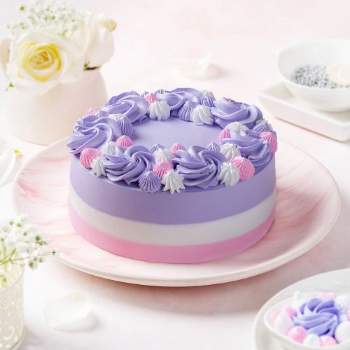 Splendid Rose Cream Chocolate Cake - Image 3