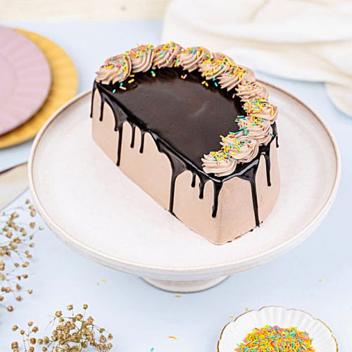 Chocolate Cream Half Circle Cake