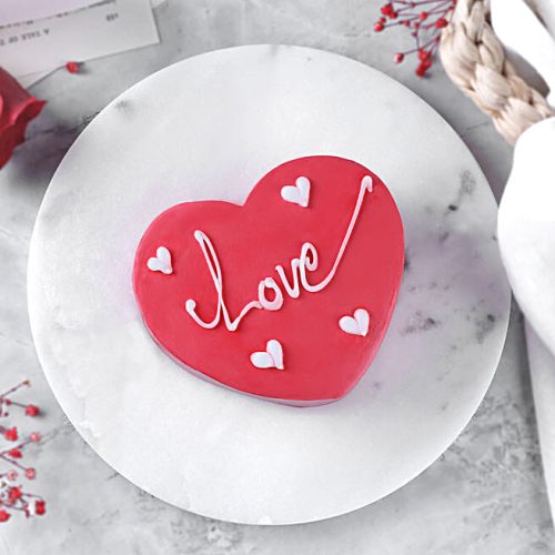 Amour Chocolate Cream Cake - Image 3