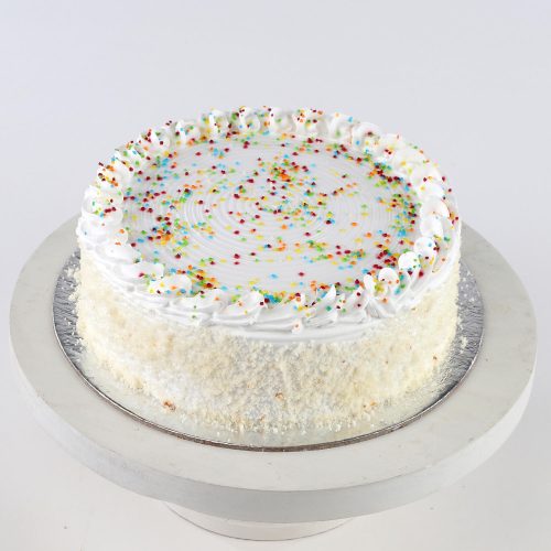Round Vanilla Dream Cake - Image 3