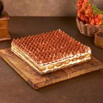 Round Tiramisu Cream Cake