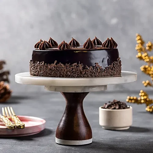 Midnight Truffle Bento Cake - Image 3