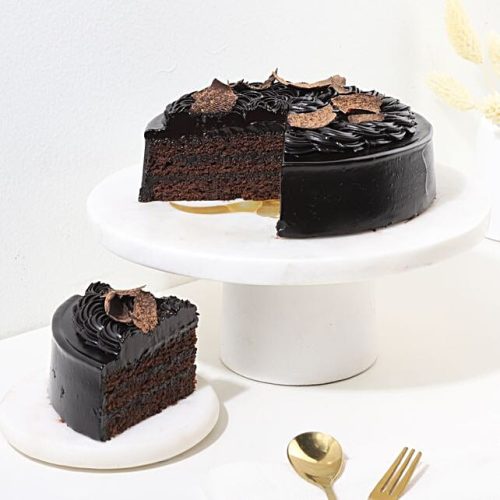 Truffle Cake & Floral Embrace Gift Set