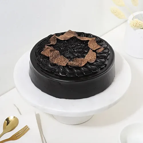 Truffle Cake & Floral Embrace Gift Set - Image 3