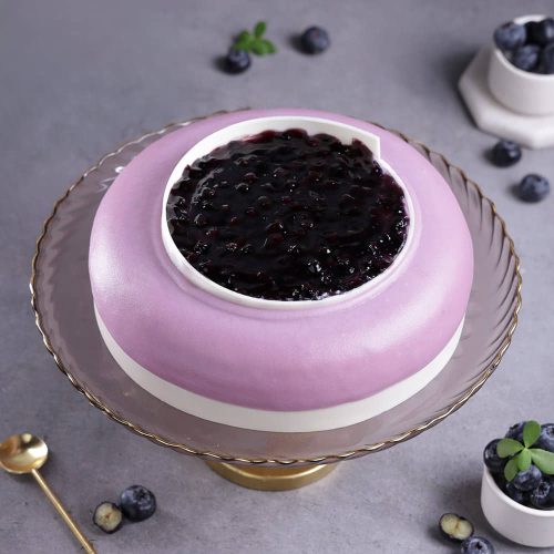 Luxury Blueberry Cream Cake