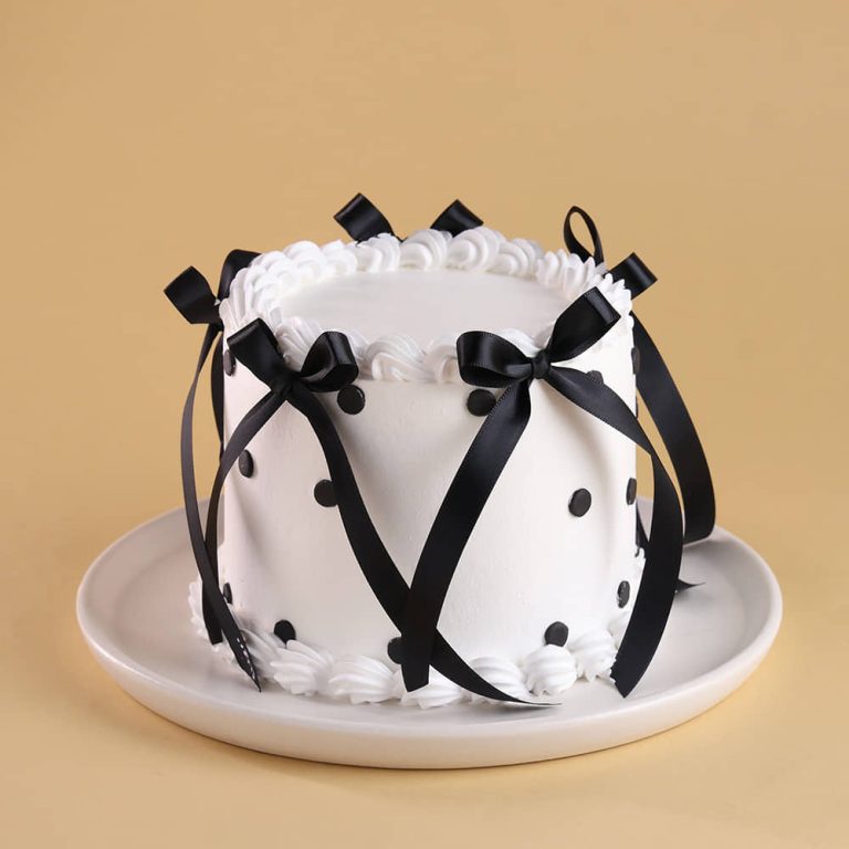Monochrome Swirl Celebration Cake